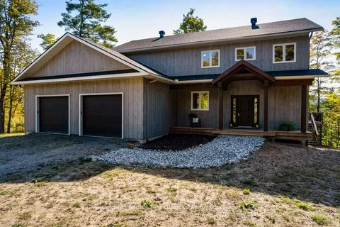 1074 BARRETT CHUTE Rd, Greater Madawaska, ON K0J 1H0