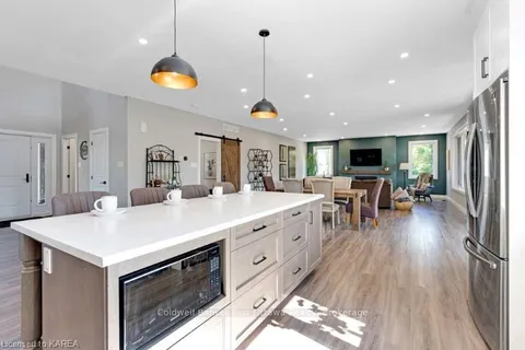 1074 BARRETT CHUTE Rd, Greater Madawaska, ON K0J 1H0