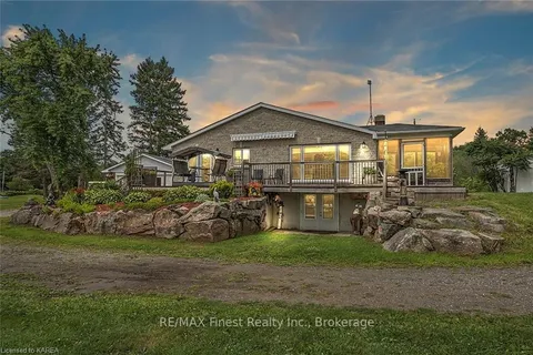 1125 DALTON Lane, Central Frontenac, ON K0H 1T0