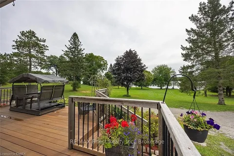 1125 DALTON Lane, Central Frontenac, ON K0H 1T0