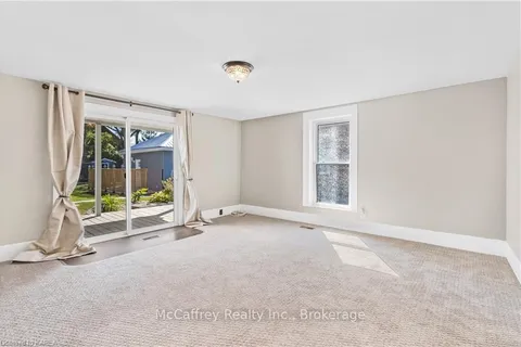 366 THOMAS St, Deseronto, ON K0K 1X0