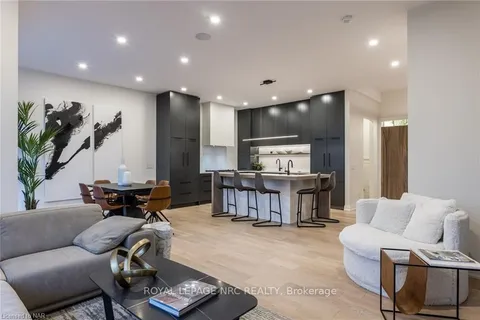 517 MISSISSAUGA Ave, Fort Erie, ON L2A 4K5