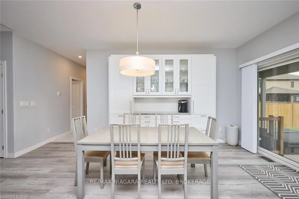 Detached interior view at 3580 BLACK CREEK Rd Fort Erie