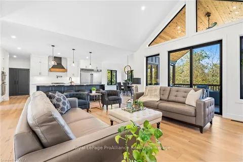 1088 BALSAM Lane, South Frontenac, ON K0H 1X0