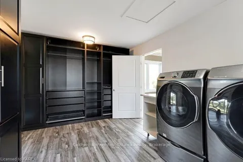 1608 NOLANS Rd, Montague, ON K7A 4S6