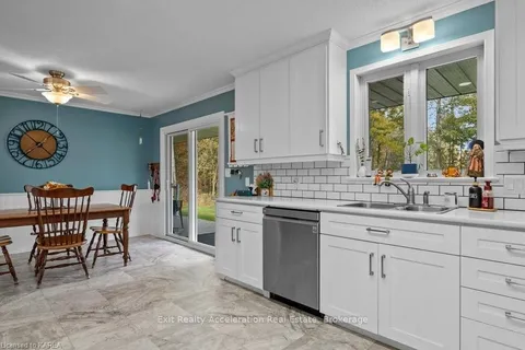 60 PERRY Rd, Greater Napanee, ON K7R 3K6