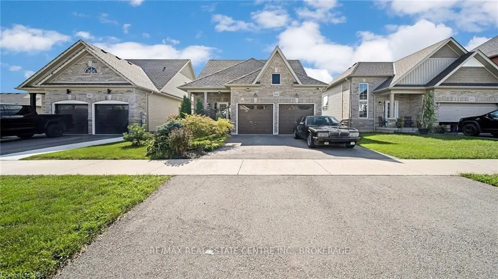 869 BURWELL St, Fort Erie, ON L2A 0E3