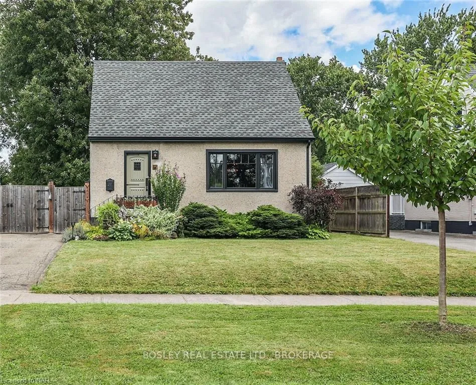 6746 WATERS Ave, Niagara Falls, ON L2G 5X1