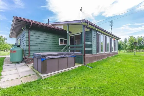 12264 BRAWN Rd, Wainfleet, ON L0S 1V0