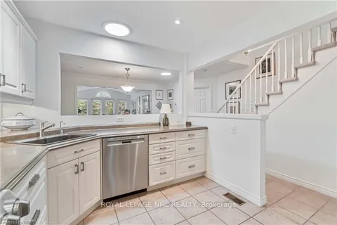 47 STONEGATE Pl, Pelham, ON L0S 1E3