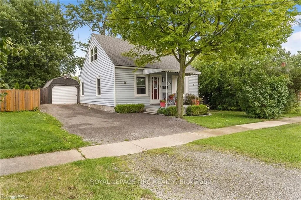 23 MARY St, Fort Erie, ON L2A 4A2