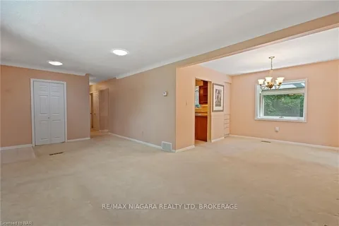 1183 HAIST St, Pelham, ON L0S 1E2