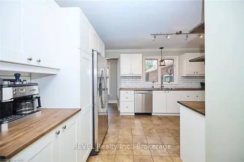 54025 WELLANDPORT Rd, Wainfleet, ON L0S 1V0