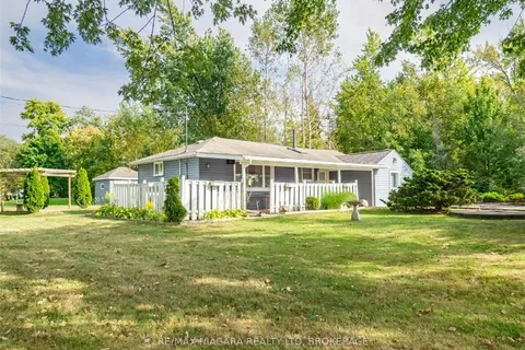 527 PINECREST Rd, Port Colborne, ON L3K 5V3
