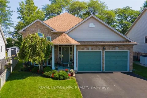 8782 NASSAU Ave, Niagara Falls, ON L2G 7W4