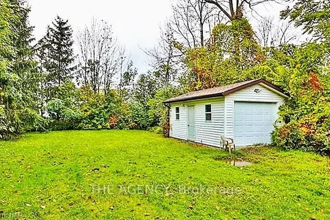 75 CROOKS St, Fort Erie, ON L2A 4H2