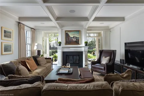 472 GAGE St, Niagara-on-the-Lake, ON L0S 1J0