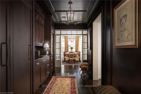 472 GAGE St, Niagara-on-the-Lake, ON L0S 1J0