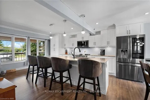 163 CHAMPLAIN Dr, Fort Erie, ON L2A 1Z9