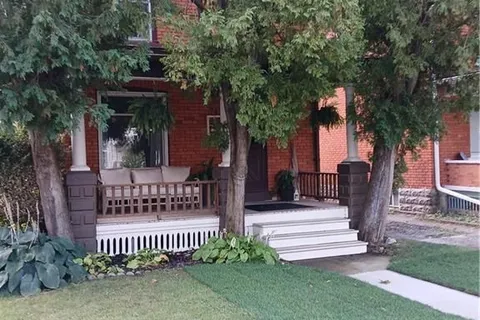 71 ALBERT St, Welland, ON L3B 4L3