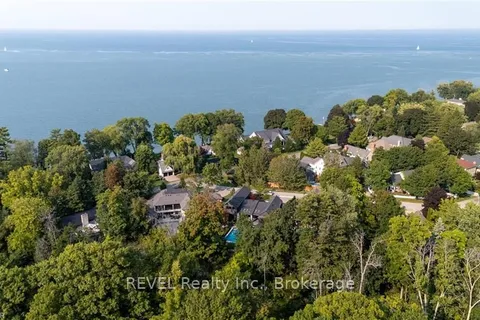 566 LANSDOWNE Ave, Niagara-on-the-Lake, ON L0S 1J0