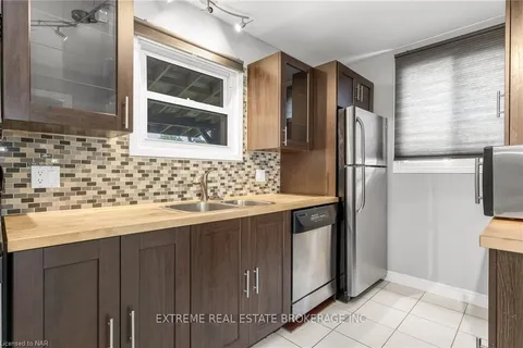 6058 BIAMONTE Pkwy, Niagara Falls, ON L2E 1Y6