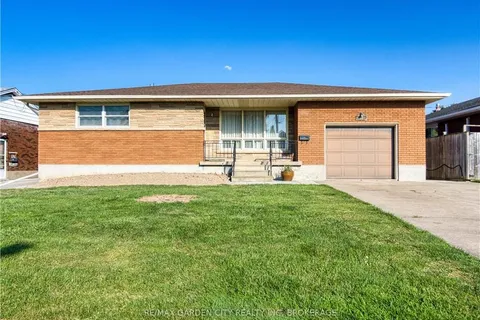 46 COLLIER Rd, Thorold, ON L2V 3T1