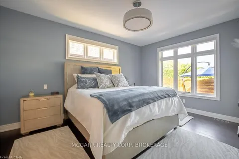 1 TUSCANY Crt, St. Catharines, ON L2S 0E2