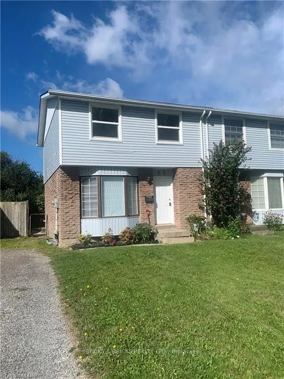 63 TUPPER Dr, Thorold, ON L2V 4B8