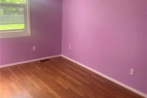 63 TUPPER Dr, Thorold, ON L2V 4B8