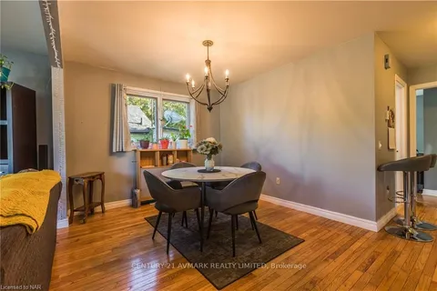 29 LILLIAN Pl, Fort Erie, ON L2A 5M1