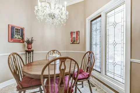 629 SIMCOE St, Niagara-on-the-Lake, ON L0S 1J0