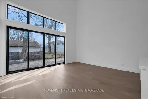 360 BEECHWOOD Ave, Fort Erie, ON L0S 1B0