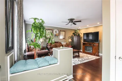 543 KING St, Welland, ON L3B 3K9