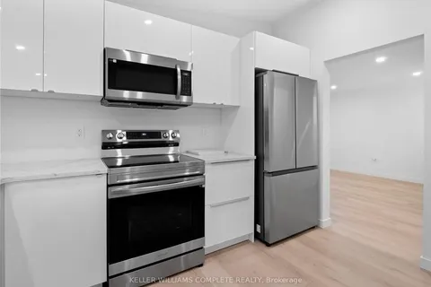 6763 COOPER Dr, Niagara Falls, ON L2G 3H9