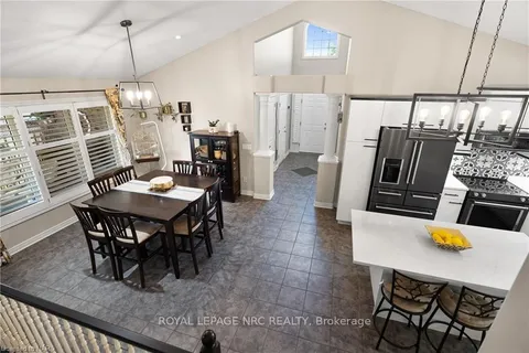 12 BRIARWOOD Dr, St. Catharines, ON L2S 4A7