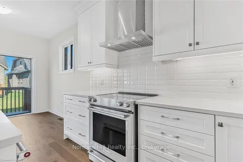 47 SHOREVIEW Dr, Welland, ON L3B 0H2