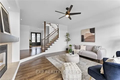 199 TULIPTREE Rd, Thorold, ON L2V 0A4