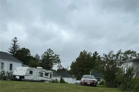 V/L LAKESHORE Rd, Fort Erie, ON L2A 1B5