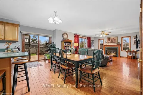 695 GRANDVIEW Rd, Fort Erie, ON L2A 4V4