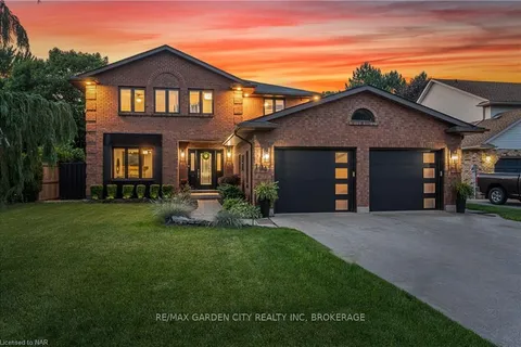 104 SPRUCESIDE Cres, Pelham, ON L0S 1E1