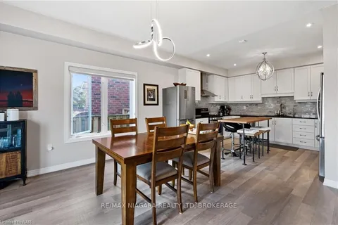 7 CANNERY DRIVE, Niagara-on-the-Lake, ON L0S 1J0