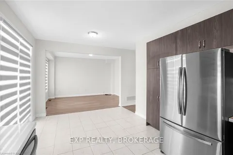 1627 MARINA Dr, Fort Erie, ON L2A 0C9