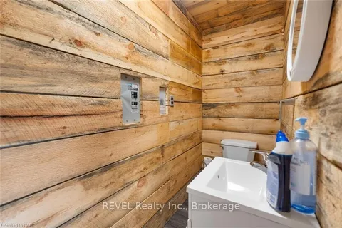 353 SOUTH PELHAM Rd, Welland, ON L3B 5N8