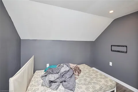 4419 FIFTH Ave, Niagara Falls, ON L2E 4R3