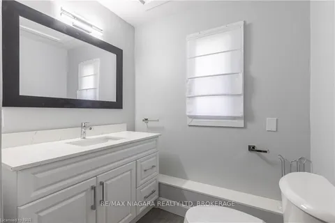 3926 REBSTOCK Rd, Fort Erie, ON L0S 1B0