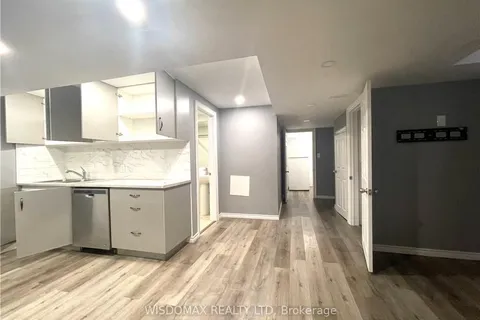 7729 HACKBERRY Tr, Niagara Falls, ON L2H 3R5