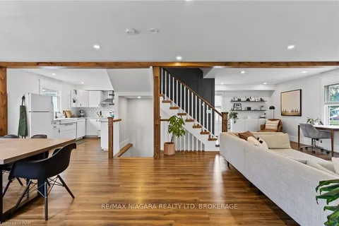 2 NICKERSON Ave, St. Catharines, ON L2N 3M1