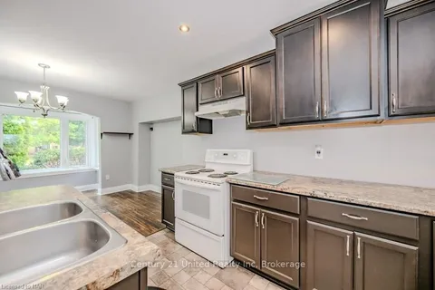 84 GLENRIDGE Ave, St. Catharines, ON L2R 4X3