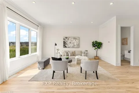 39 ALICIA Cres, Thorold, ON L2V 0M1